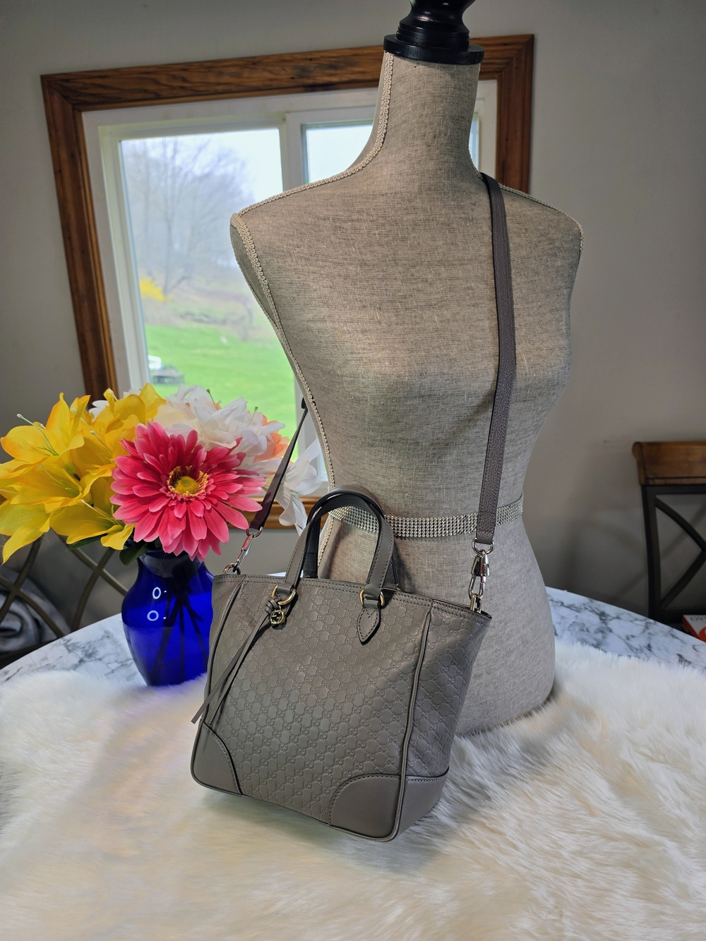 Gucci BreeMicro GG Embossed Small Shoulder/crossbody Tote - Picture 2 of 15